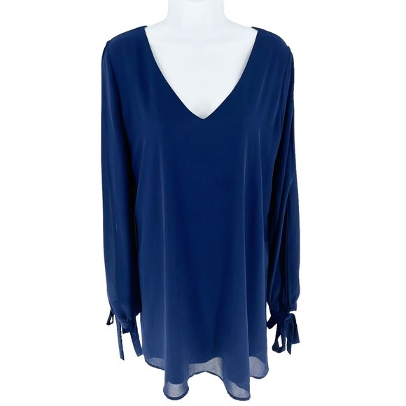 Lulus Dresses & Skirts - Lulus Dress Womens Large Blue Mini Chiffon Open Long Sleeve Elegant Evening